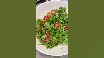 The side salad that goes with everything | Rocket salad with baby tomatoes