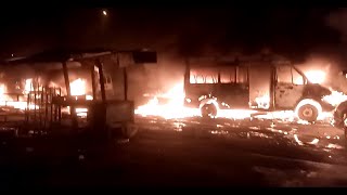 Urgent /Abidjan: Des individus armés  incendient des véhicules  à Yopougon