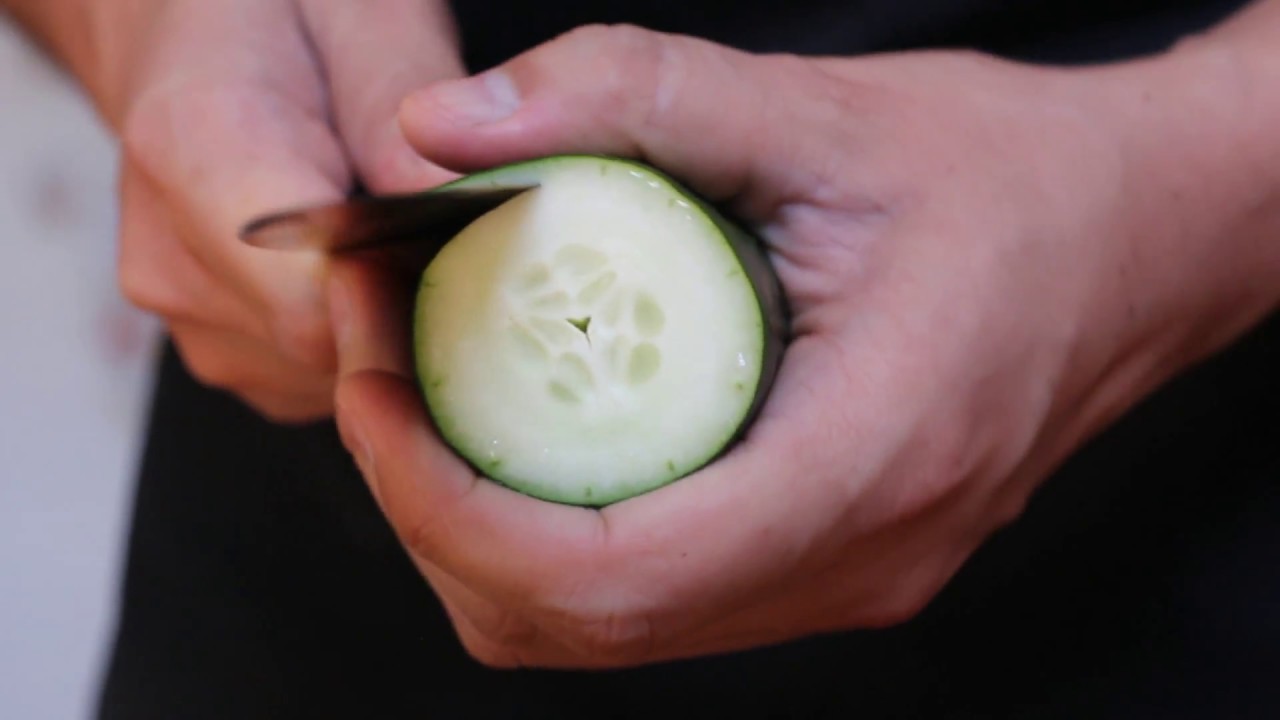 Kagekiyo Shirogami #2 210mm Gyuto vs Cucumber