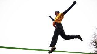 ★ Slackline trick: Yokohama Kneebounce by Slackline-Tools ★