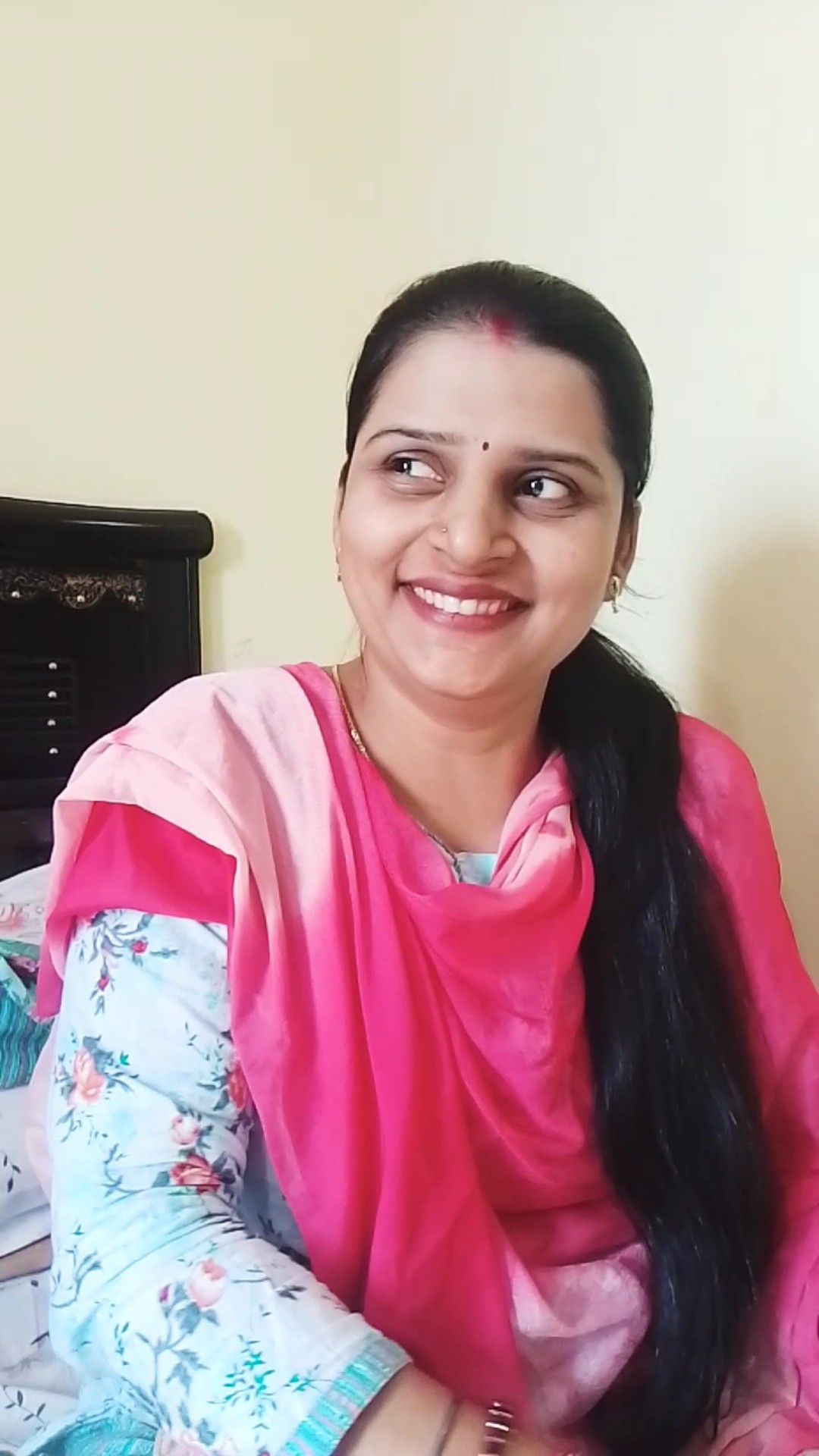 क्योंकि घर की मुर्गी दाल बराबर #comedy #funny #husbanwifecomedy #google #youtube #shorts