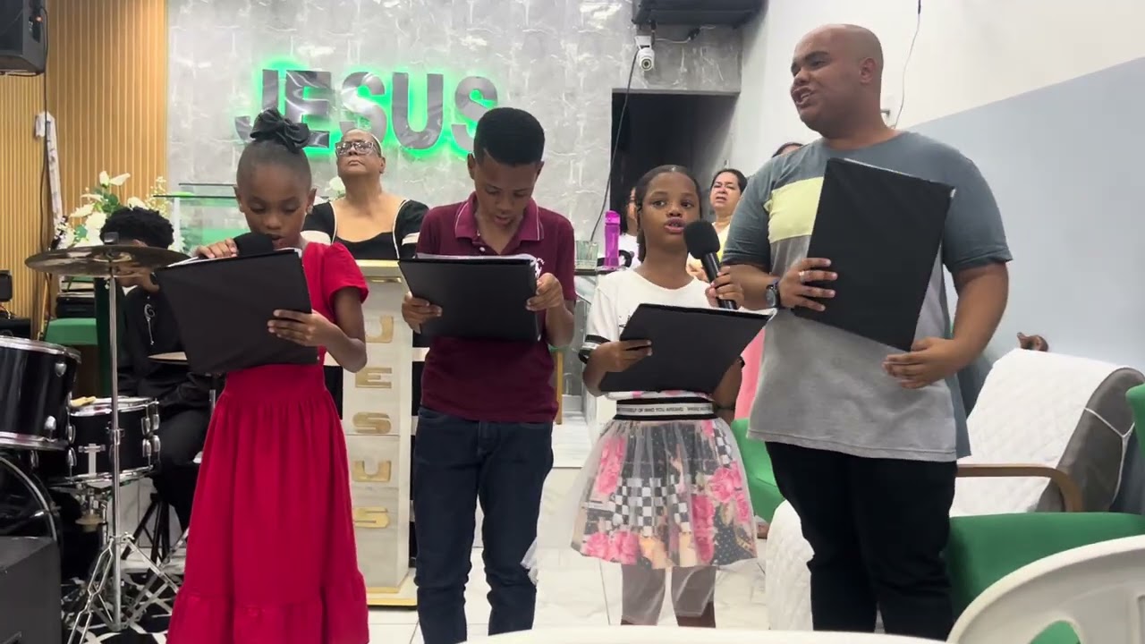 Pré Adolescente Jóia Cristo-Reacende a chama