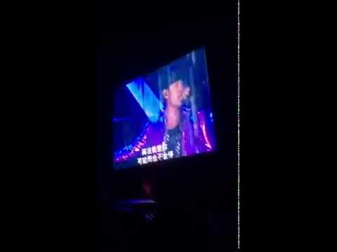 周杰伦魔天伦2重庆演唱会 20151804《黑色毛衣》