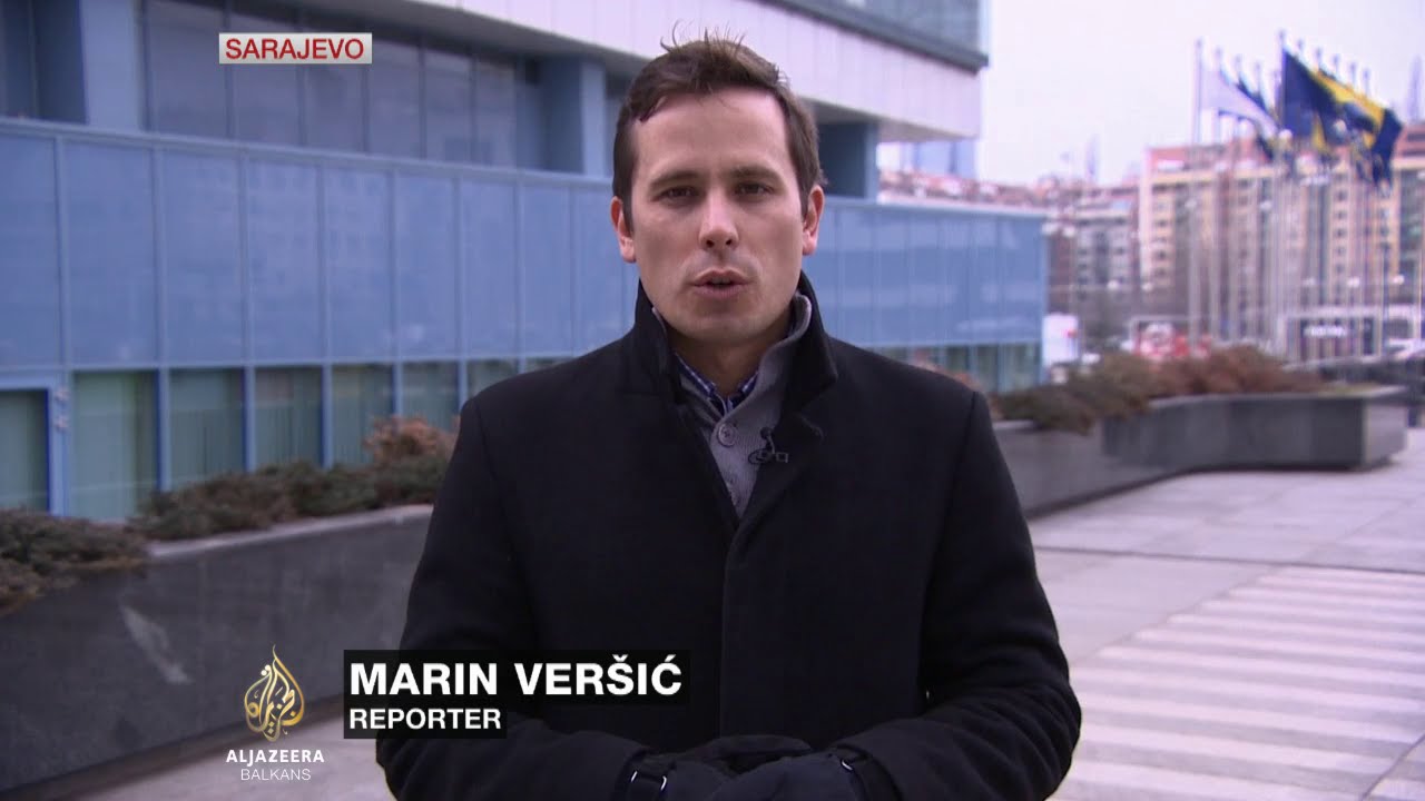 Verši في مناقشة سوتورينا
