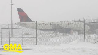 Winter storms cause travel chaos l GMA