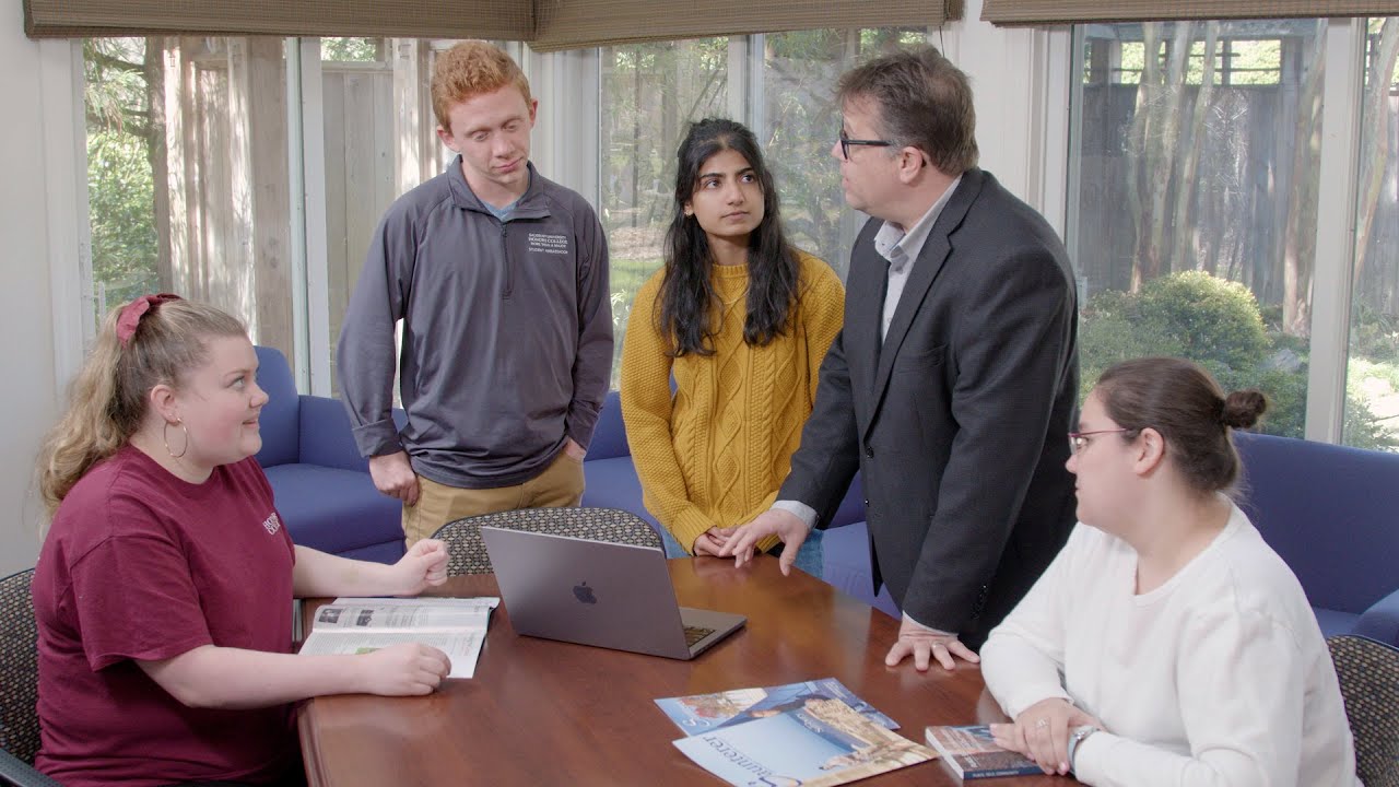 Join an Exceptional Learning Community at Salisbury University’s Clarke Honors College