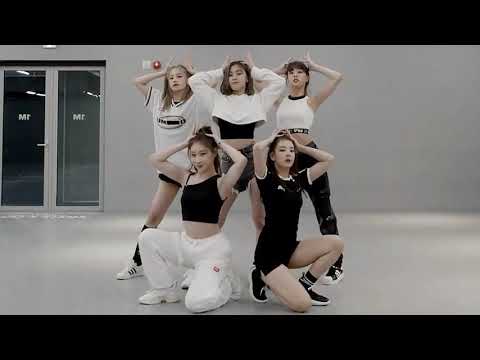 ITZY "달라달라(DALLA DALLA)" Dance Practice (2020 Ver.). CAMERA MOVING Ver.