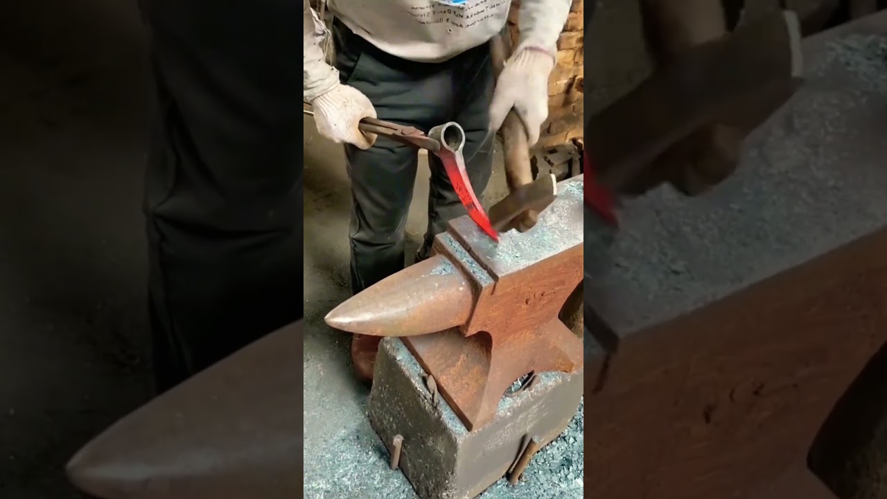 a crisp knocking sound