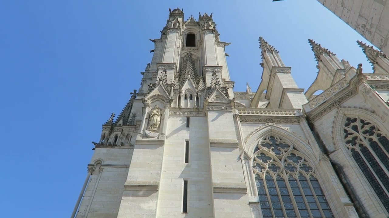 Les cloches de la cathédrale d'Amiens : Sonnerie solennelle pour la messe de midi de l'Assomption