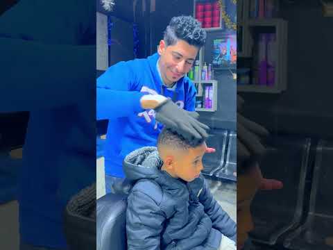 لو عاوز تشوف الجمدان خش ارسم شعرك عند ابورضا الفنان