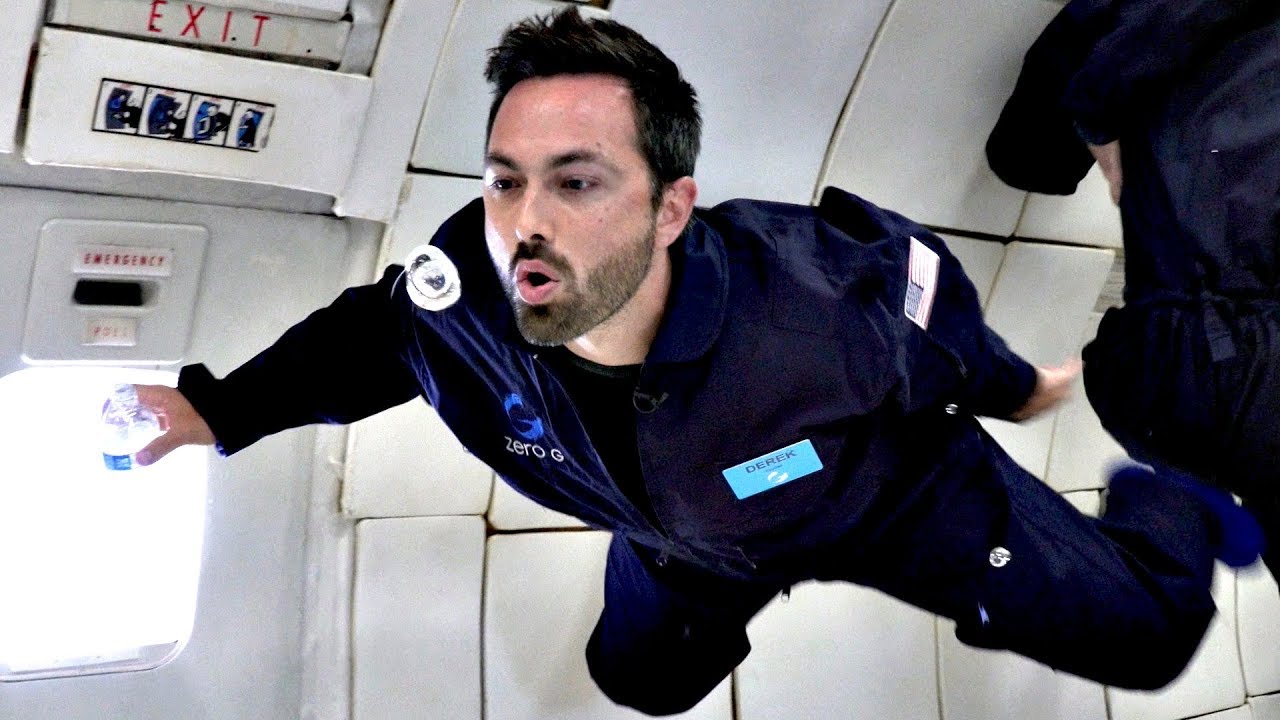 Drinking in ZERO-G! (and other challenges of a trip to Mars) - YouTube