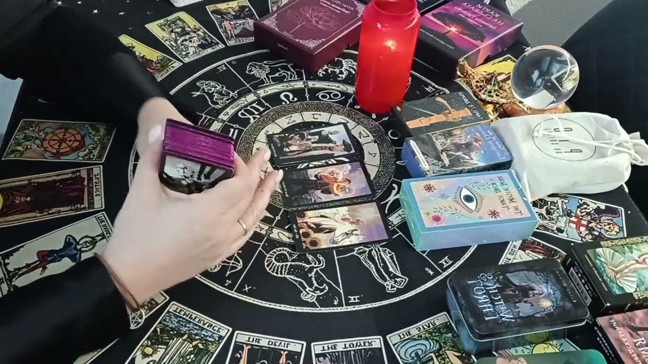 🔮 Минало 🫂 Настояще 👨‍❤️‍💋‍👨 Бъдеще 💍🤍🧚‍♀️