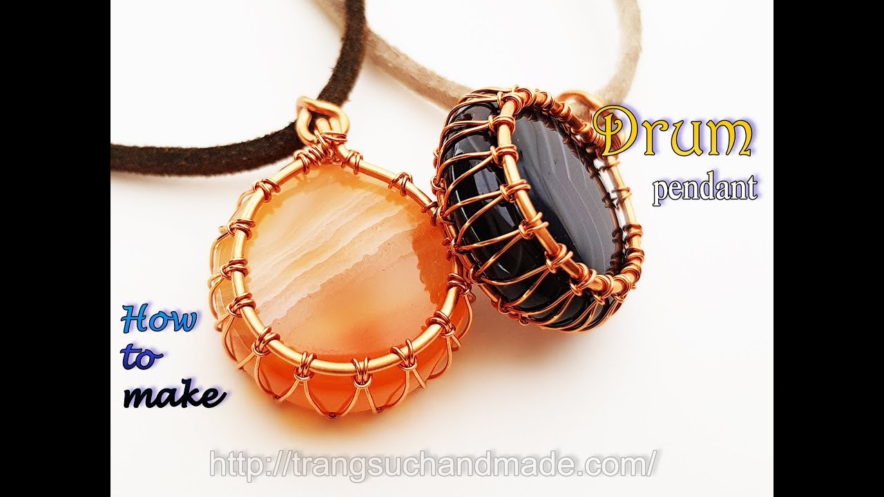 Drum pendant with flat round stones without hole use basic macrame knot 413