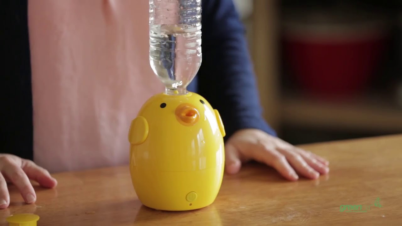 GreenAir Creature Comforts Lulu The Duck Aromatherapy Diffuser - YouTube