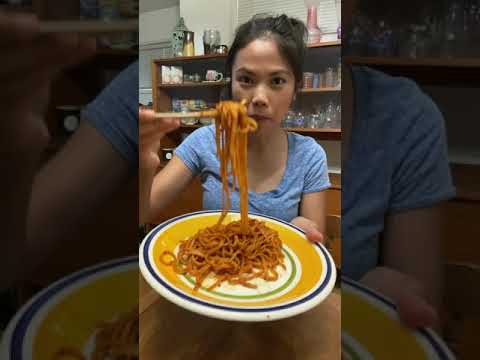 Video: Quali noodles samyang sono vegani?