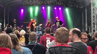 Nie wieder Pegida Abstürzende Brieftauben Live in der AWD Arena 2019