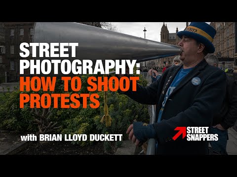 How to Photograph Protests