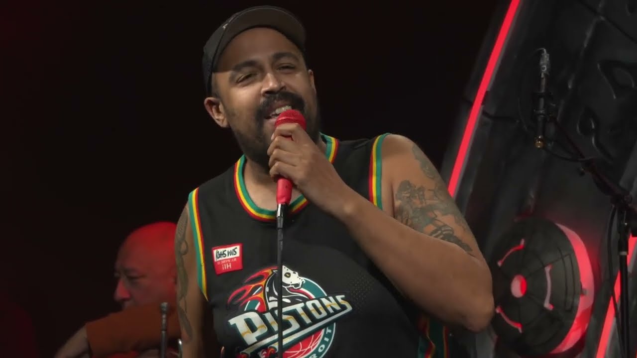 Floyd Jones - Minute of jokes on Kill Tony 