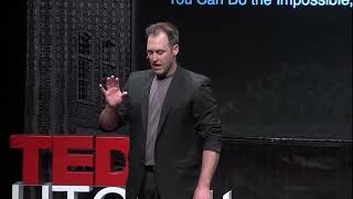 Fun Keynote Speaker Jason Michaels Performs Floating Table Illusion from His TEDx Talk