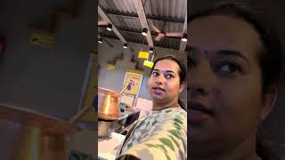 😋 मिसल पाव खाने निकले और मज़ा आ गया #minivlog #dailyvlog #dolpa