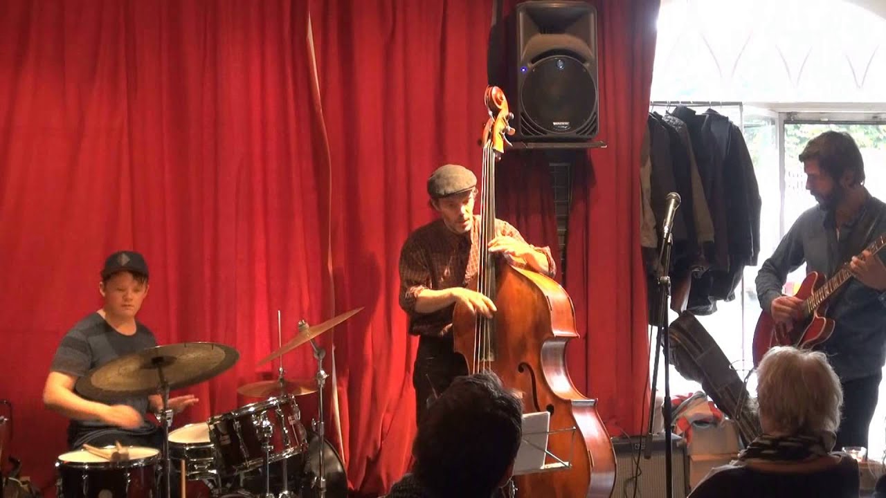 Niclas Knudsen - Tenderly Niclas Knudsen - Tenderly