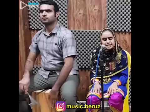 صدایی زیبایی دختر نابینا گاخون زنی پسر نابینا 