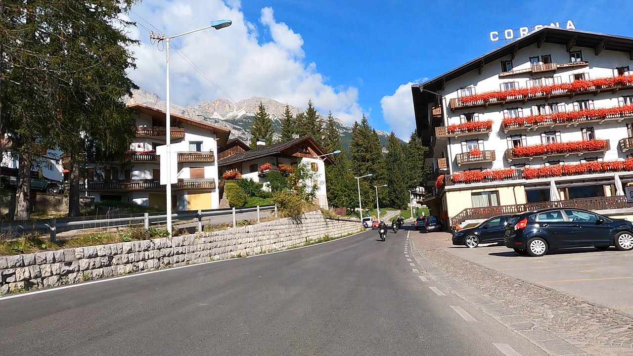 Villages and Towns in the Italian Alps  - 4K, Motorcycle, Dolomites, Cortina, Canazei, Bolzano, Como