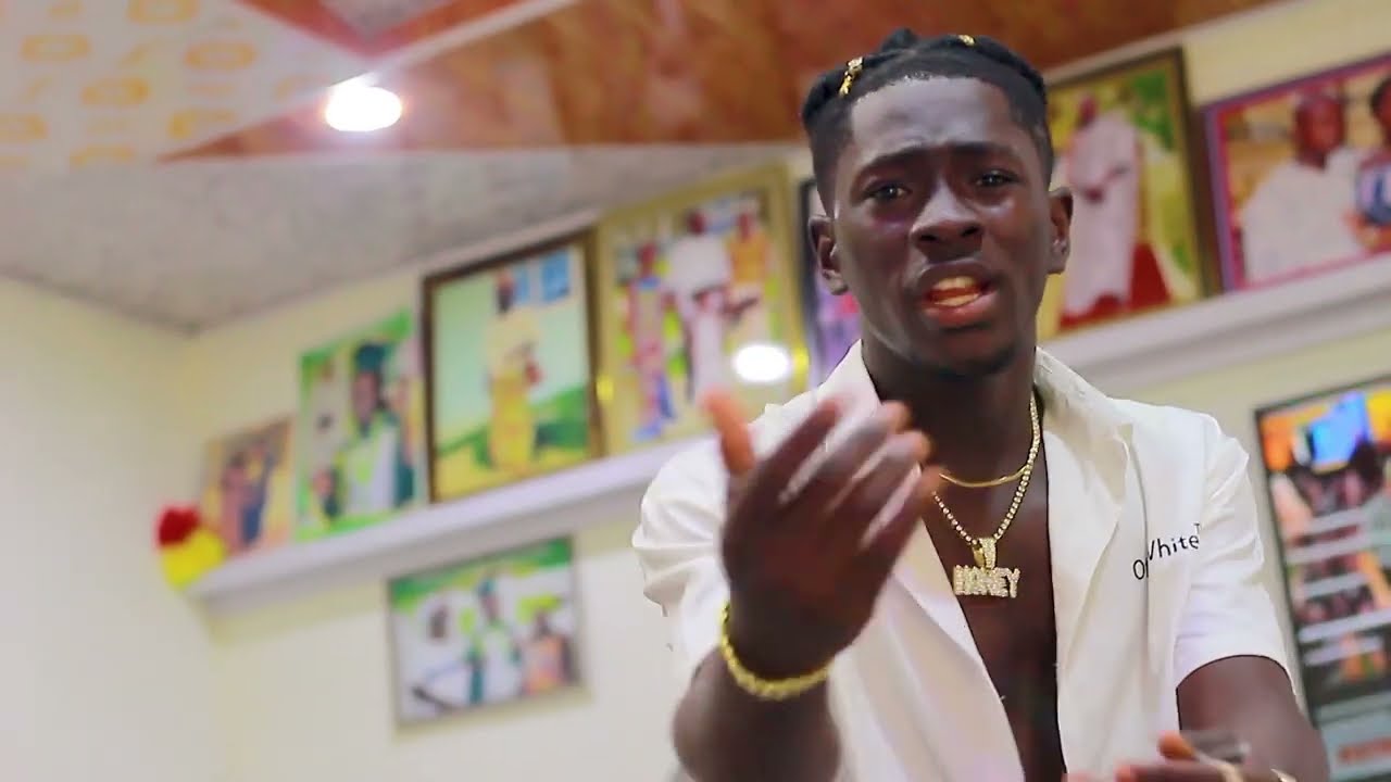 Watch Jhey Bhryzii - Money ft 2Ga (Visualizer) on YouTube Watch Jhey Bhryzii - Money ft 2Ga (Visualizer) on YouTube