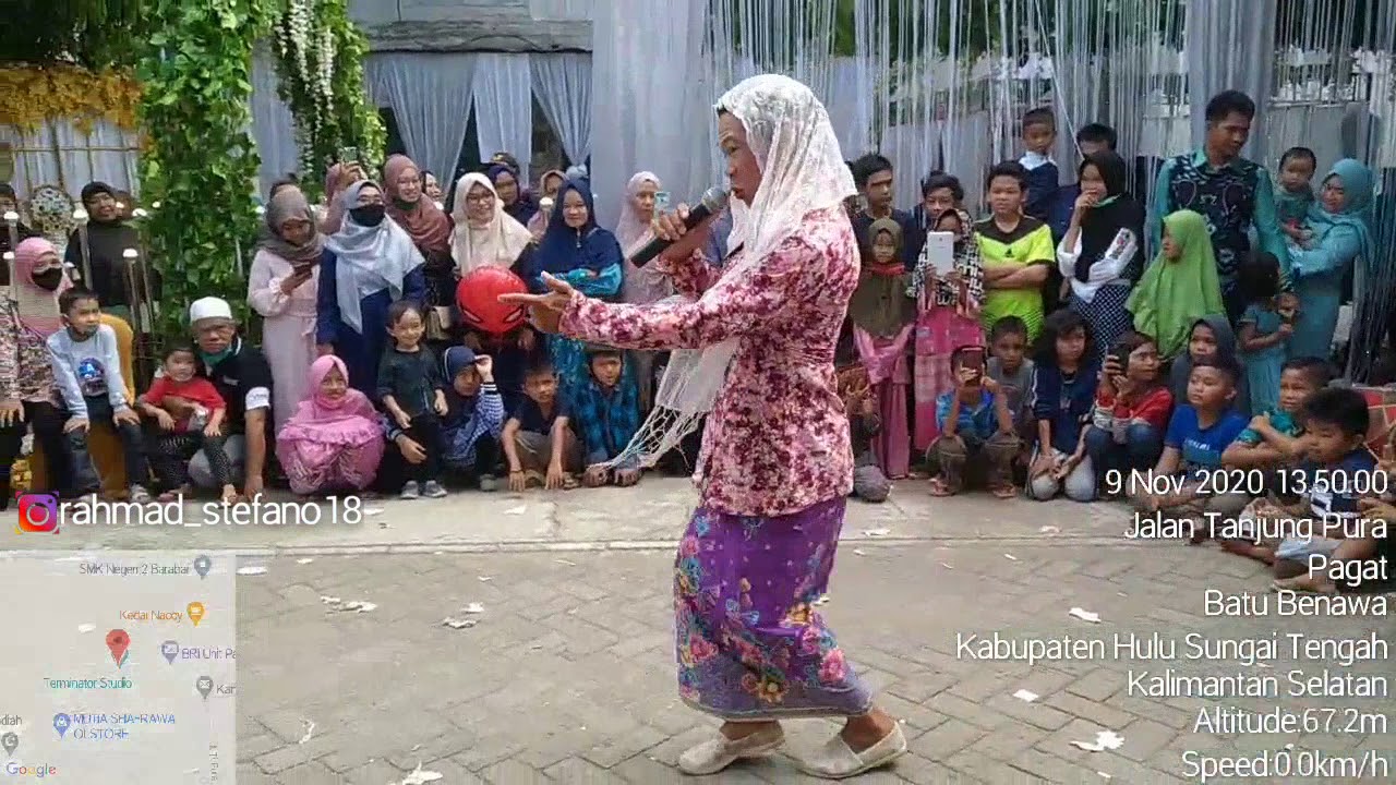 Kuda Gepang Dari Kayu Bawang Acara Ba Usung Pengantin di Desa Pagat Kec. Batu Benawa