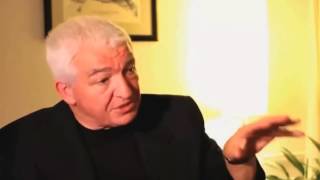Аллан Пиз - автор книги "Язык телодвижений" Аллан Пиз - автор книги "Язык телодвижений"