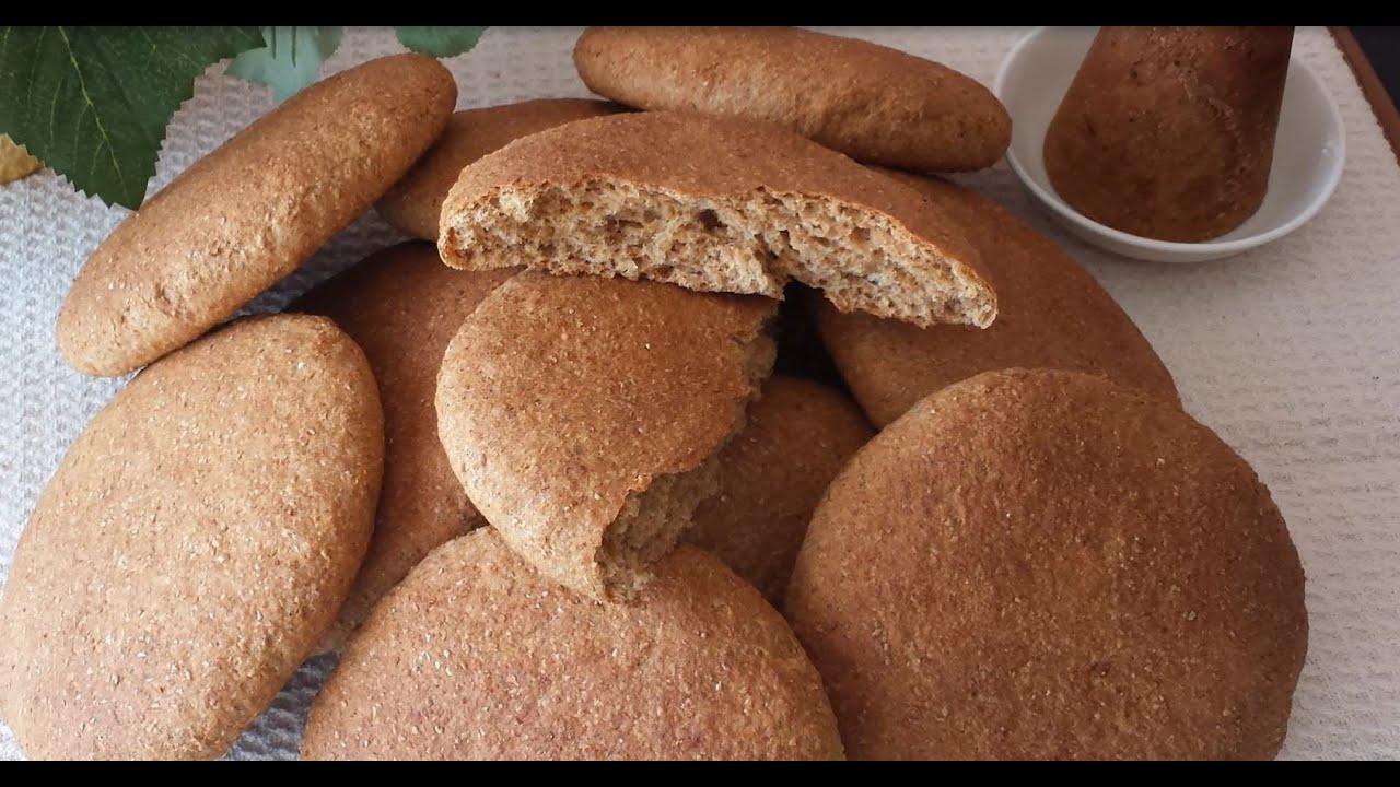 Как испечь цельнозерновой хлеб? На этот раз с использованием панелы.