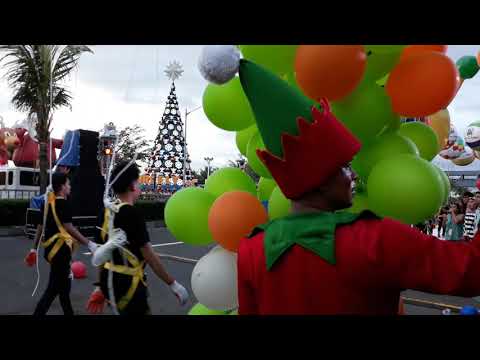 Grand Mascot Parade