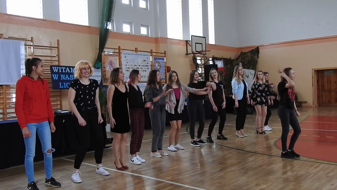 Uklad Taneczny Dziewczyn Z Klasy 3 YouTube uklad-taneczny-dziewczyn-z-klasy-3-youtube