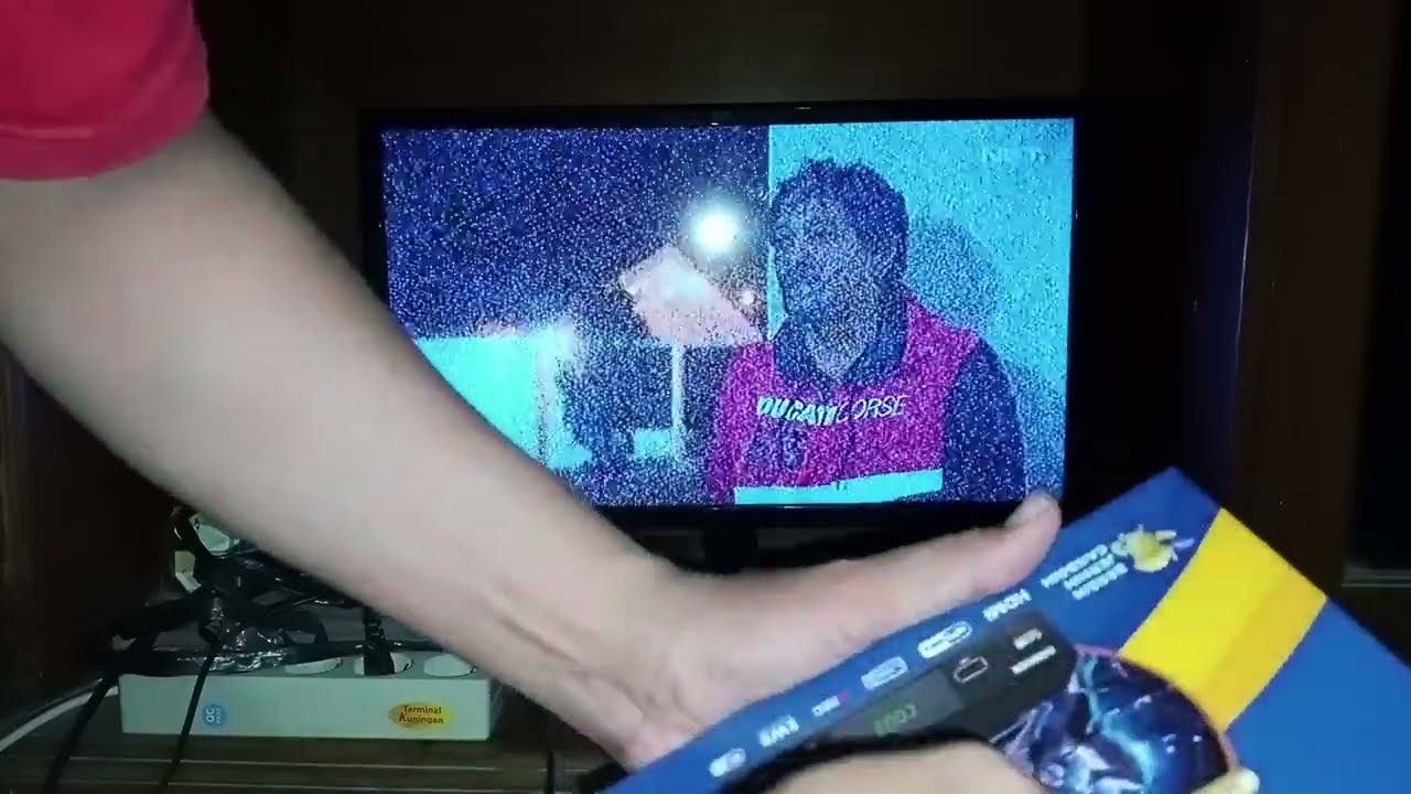 Unboxing dan Cara Pasang STB EVERCOSS Pro Digital TV Receiver Full HD