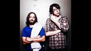 Oceans Ans Streams- The Black Keys (lyrics)