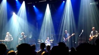 The Pastels - Nothing To Be Done (Paris, 1 July 2014)
