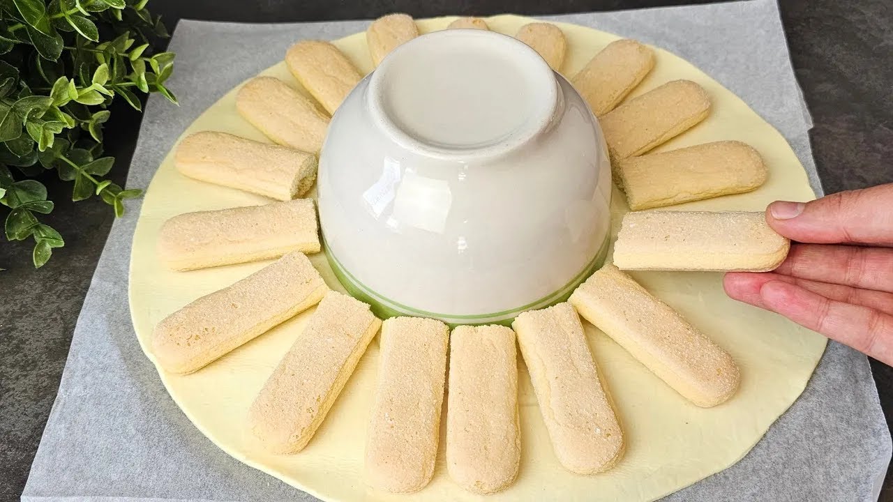 Десерт за 5 МИНУТ! Вы будете в восторге! 😋 Очень вкусно и исчезает в мгновение ока!!