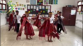 Tarian Tortor Kreasi 