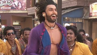Ram-leela song tattad (ramji ki chaal) making video: ranveer singh
works hard to get his act right! by http://www.bollywoodlife.com it's
an absolute d...