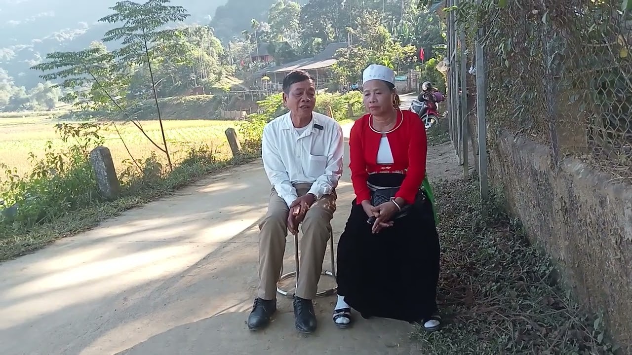 Giao Lưu Hát Mường Tại Xóm Be