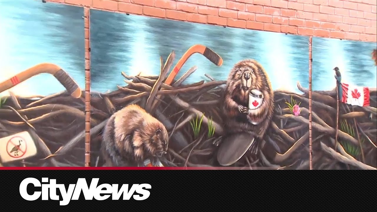 New ultra-Canadian mural near Edmonton’s Whyte Ave.