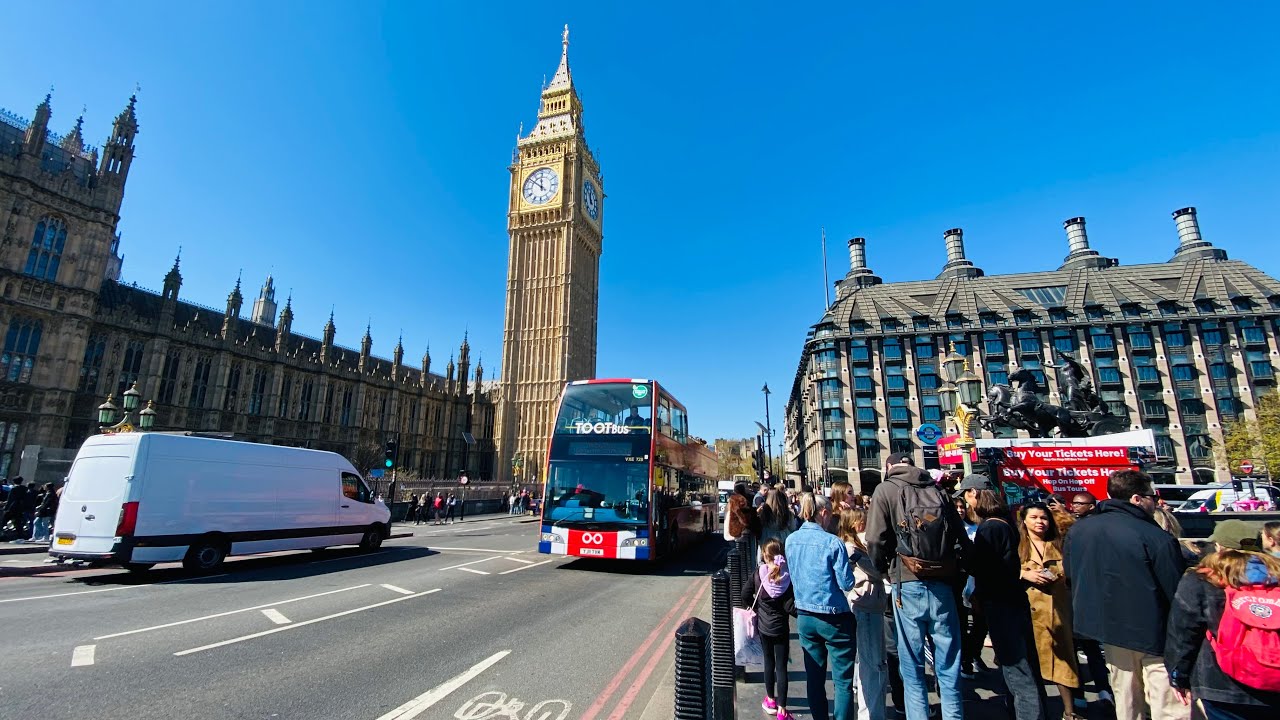 London walking Tour[4K] Victoria Embankment to Piccadilly 