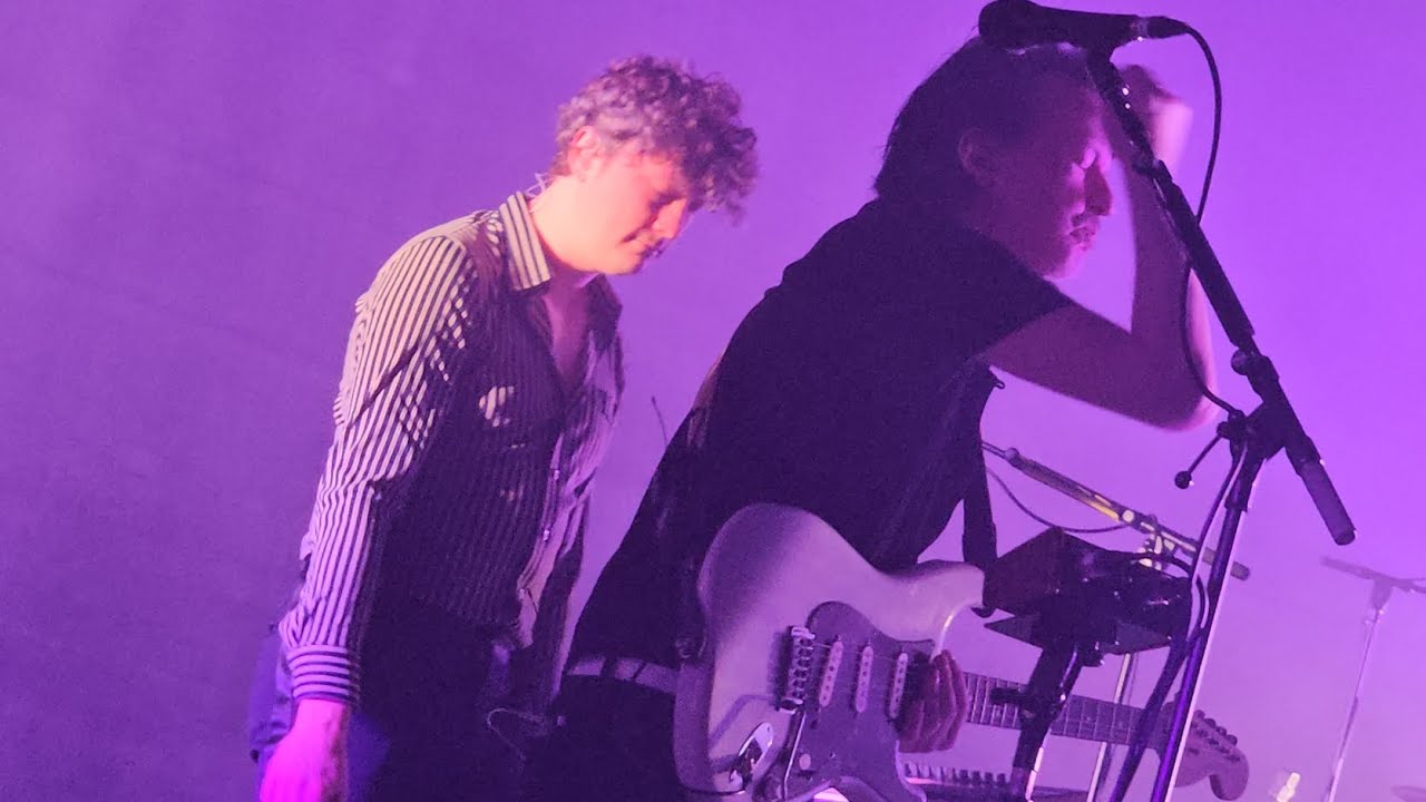 Franz Ferdinand - Do You Want To | Live - Bristol, 3/26