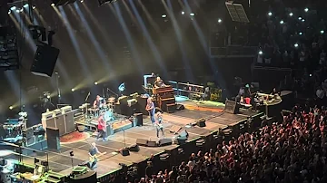 Pearl Jam - Better man, live in Chicago, September 5, 2023 - United Center