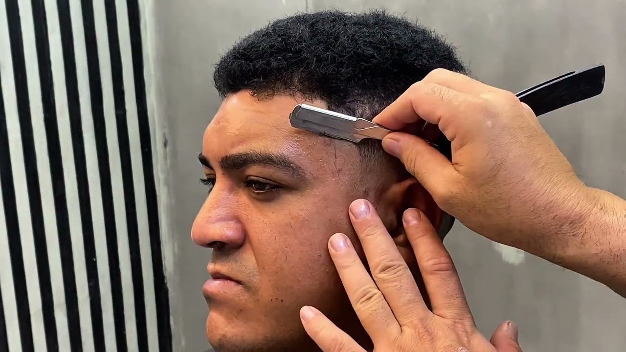 Pigmentação, corte,  sobrancelha. #barbeariabrasil #barbeiroiniciante #portugal #haircut 