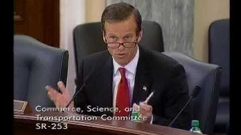 Senator Thune Questions FCC Commissioners Over Internet Reclassification