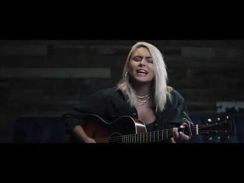 Ashley McBryde \