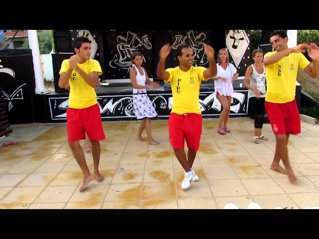 Sun Holiday Beach Club Tunezja 2012 Club Dance 1 class=