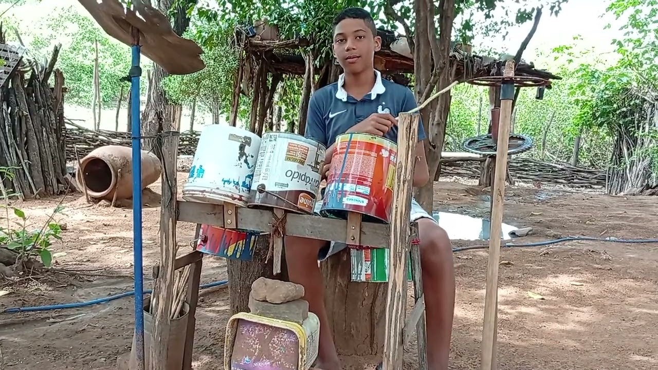 Jairo Bonfim,ele vem||feliz ano novo 🎇🎇😄😄