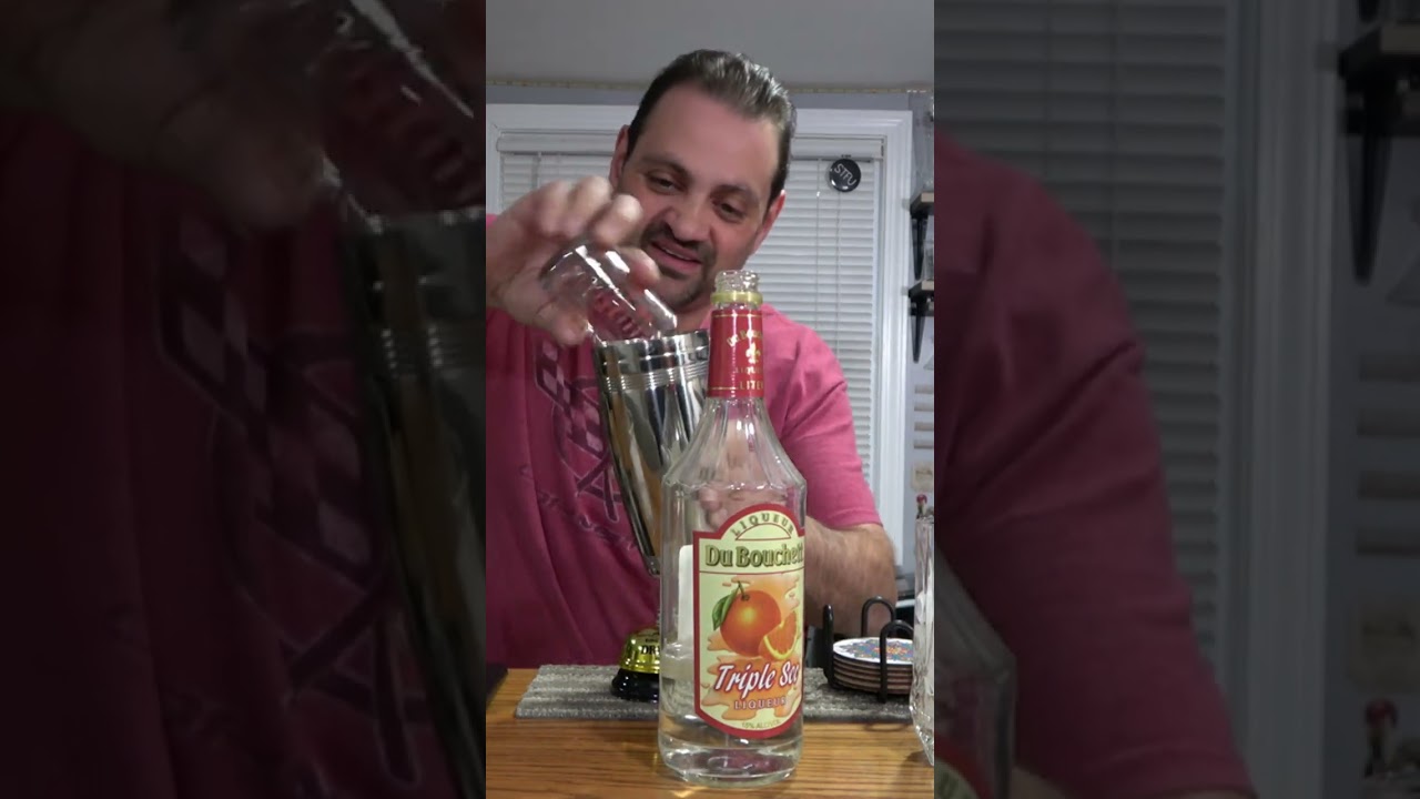 Aqua Blue Drinks!! Couple of Clickers for reacting to The Last of Us with Siblings React & Drink